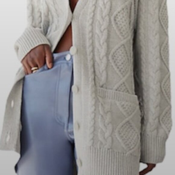 Wilfred Fine Merino Wool Cardigan - Picture 2 of 4